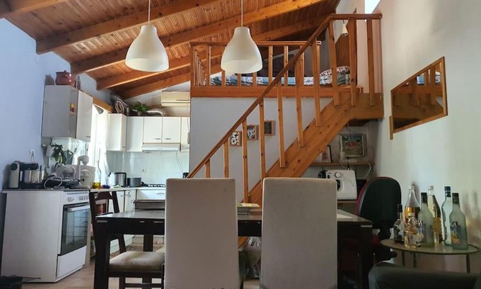 Lavreotiki Apartment | Pet-Friendly Retreat Surrounded by Nature - Guest Rated 8.3
