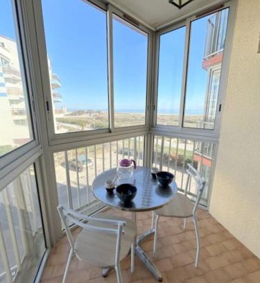 Le Barcares Apartment | Cozy Beachfront Studio with Sea View and Family Amenities