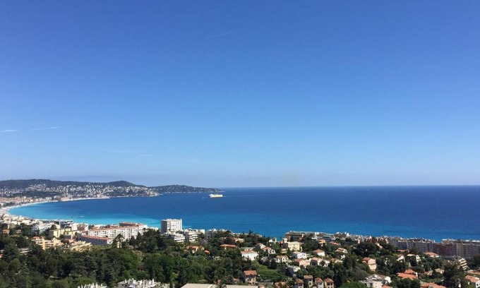 Fabron Apartment | Oceanfront Retreat at Constellations de Fabron - Rated 9.2
