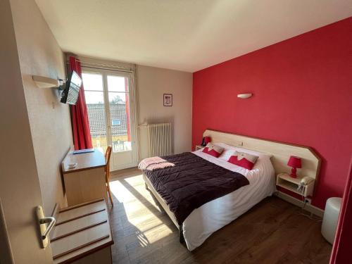 Saint-Remy Hotel | Pet-Friendly Retreat at Le Saint Rémy - Chalon Sud