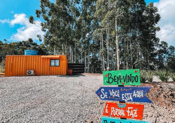 Flores da Cunha House | Discover Container ABOBORA: Nature Retreat in Serra Gaúcha