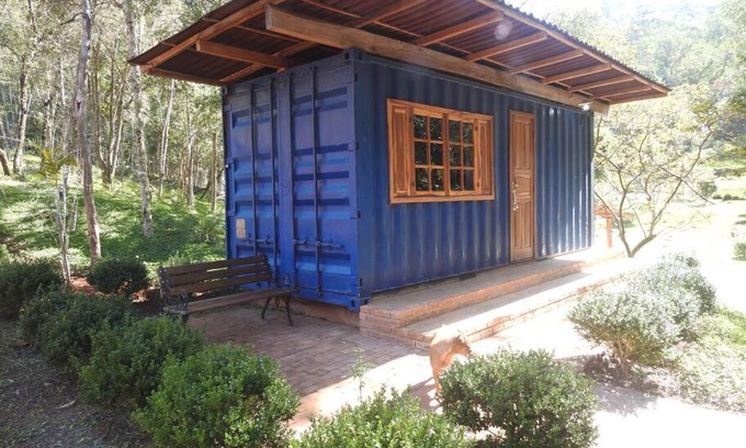 Santa Rita de Ouro Preto House | Pet-Friendly Getaway in Ouro Preto: Kayak and Bike Adventures