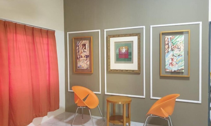 Banting House | Family-Friendly Stay at Contempo 16: Ideal for Kids