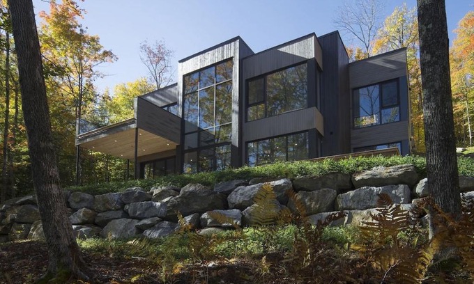 Potton Villa | Stylish Retreat by Lake Memphremagog with Hot Tub Access