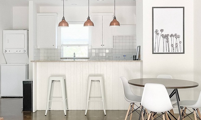 Dripping Springs House | Contemporary + Bright House, 1 Mile to Downtown Dripping Springs