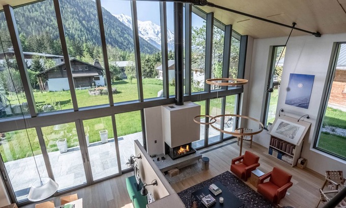 Argentiere Ski Chalet | Spacious Chalet Argentière for 14 with Spa & Breakfast