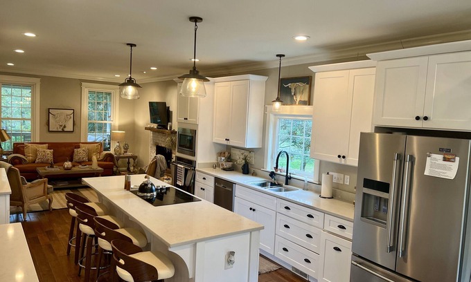 Franklin House | Stylish Country Retreat Near Nashville with Family Amenities