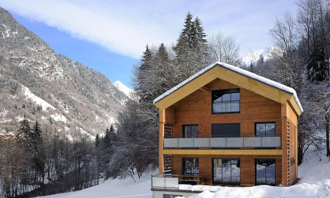 Bozel Ski Chalet | Stylish Mountain Chalet with Lake Views & Top Amenities