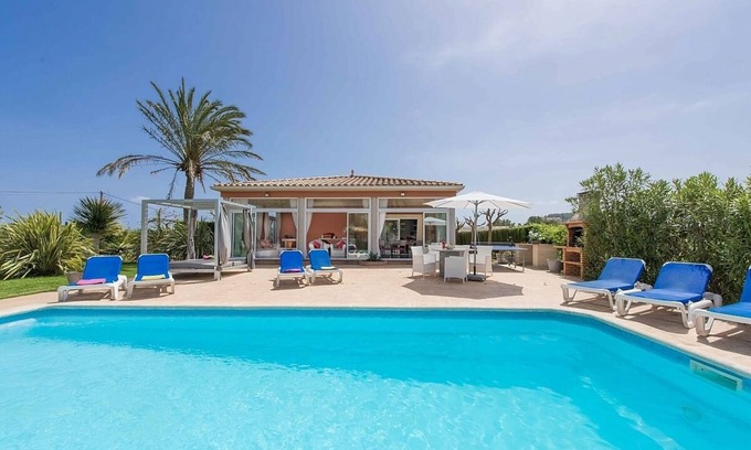 Les Palmeres Villa | Modern Villa with Private Pool and Mountain Views