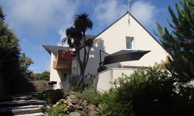 Le Pouliguen House | Stylish Villa in Le Pouliguen, Steps from the Oceanfront