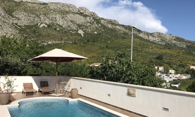 Rozat Villa | Contemporary Villa in Dubrovnik with Private pool
