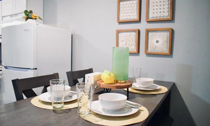 Park Place Apartment | Cozy Retreat Near Medical Center & Downtown Attractions