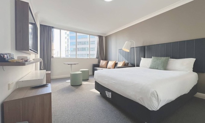Chatswood Apartment | Convenient Comfy Studio Next to Chatswood Station