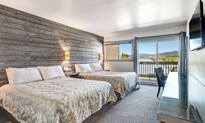 Angel Fire Hotel | Ideal Stay at Elk Horn Lodge 306 with Pool & Ocean View