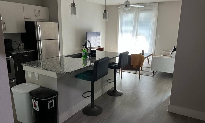 Richardson Apartment | Ideal Location - 1 Bedroom Apartment with Pool Access