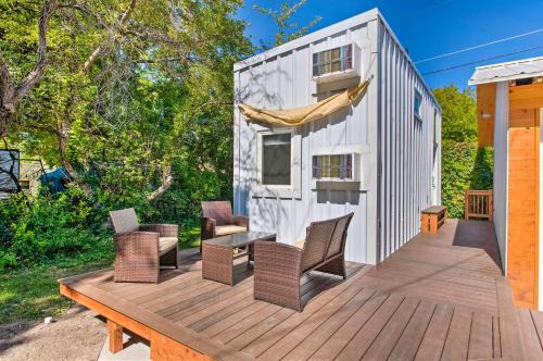 South Salt Lake House | Cozy Salt Lake Tiny Home with Chic Interior & Child-Friendly Amenities