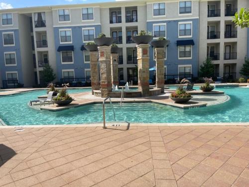 Frisco Apartment | Convenient 2-Bedroom Oceanfront Getaway with Pool
