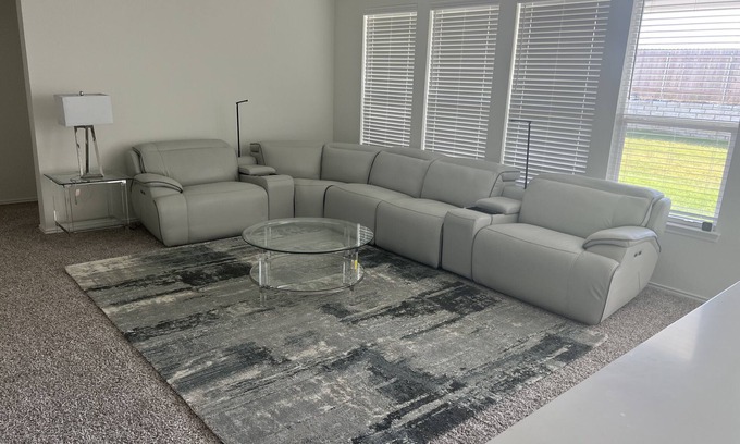 Georgetown House | Ideal Stay for Tech Lovers Near Theme Park & Freeway
