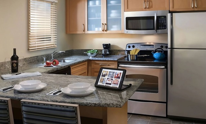 Gunter Afs Resort | Convenient Montgomery Stay with Pool and Pet-Friendly Units