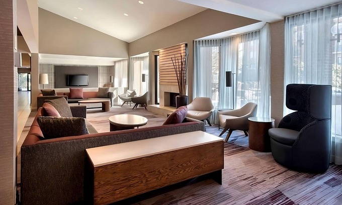 Milford Hotel | Convenient Milford Retreat with Pool and Pet-Friendly Perks