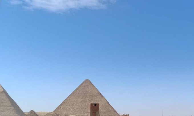 Kafrat al Jabal Apartment | Convenient Hotel Near Pyramids with Spa & Hot Tub Access