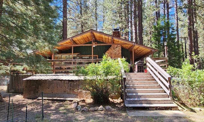 Graeagle House | Forest-Covered Mountain Retreat at Graeagle with Pool