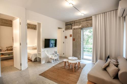 Kalambaka Apartment | Top-Rated Convent-Band Apartment - Family and Pet Friendly