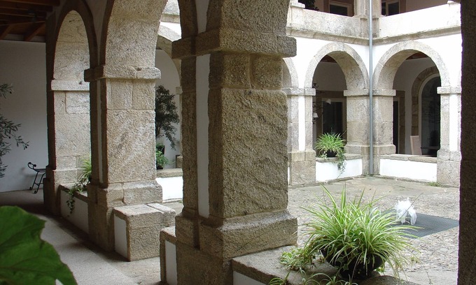 Moncao Hotel | Discover Convento dos Capuchos: A 4-Star Retreat with Spa