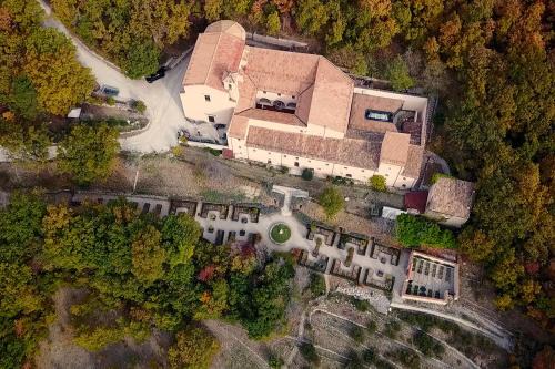 Barisciano Hotel | Oceanfront Getaway at Convento di San Colombo - Guest Rated 9/10