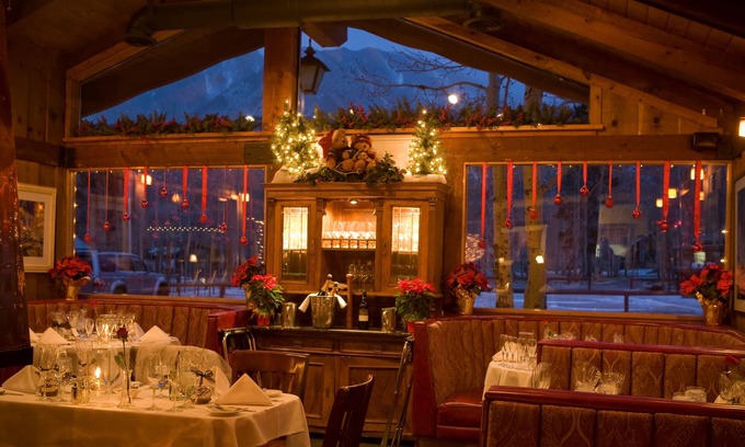 Crowley Lake Cabin | Experience Convict Lake Resort: Pet-Friendly Getaway