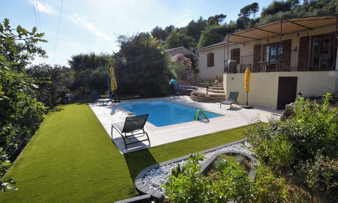 Lorgues House | Welcoming 3-Bedroom House with Private Pool in Var Center
