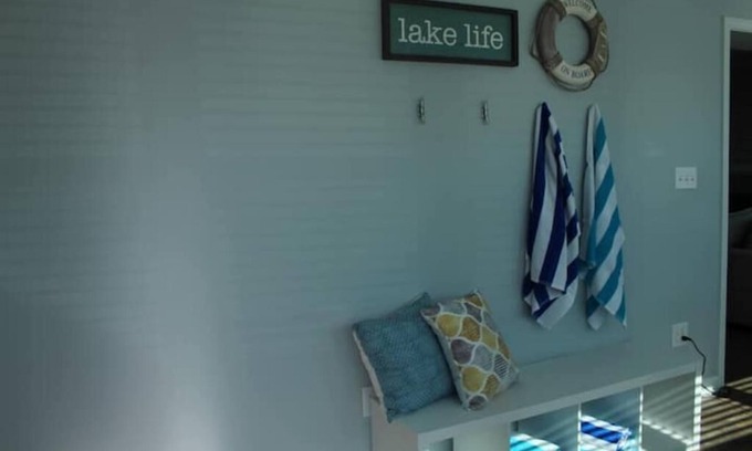 Osage Beach House | Relaxing Escape at Conway Cove: Dock, Hot Tub & Fire Pit