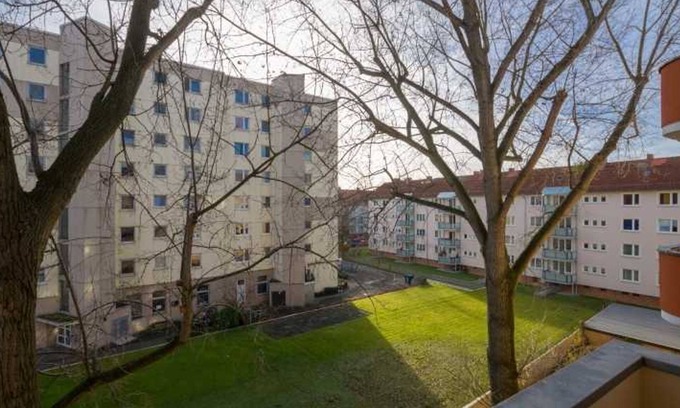 Ricklingen Apartment | Family-Friendly CONZEPTplus Apartment with Free WiFi