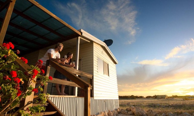 Wright House | Discover Coodlie Park Eco Retreat: Pet-Friendly Beach Escape