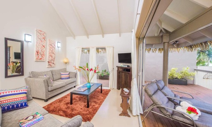 Muri Villa | Beachfront Villas at Muri Lagoon - Guest Rated 9.1/10