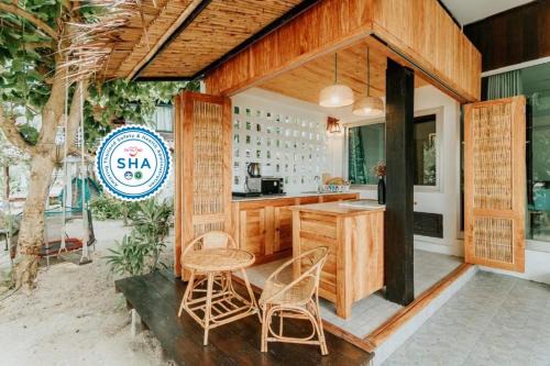 Ko Pha-ngan Resort | Relaxing Escape at Cookies Salad Resort with Ocean View