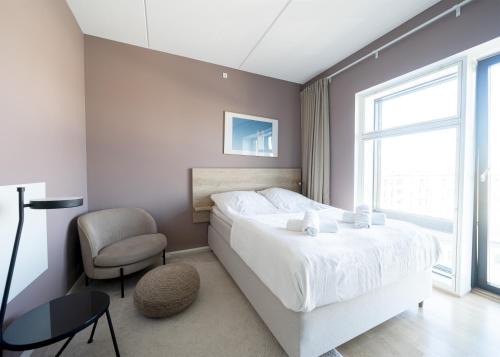 Sydhavnen Apartment | Trendy Studio Retreat in South Harbour for Families