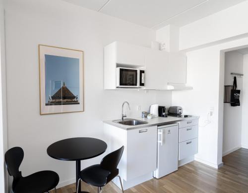 Sydhavnen Apartment | Delightful Studio Retreat in South Harbour for Families