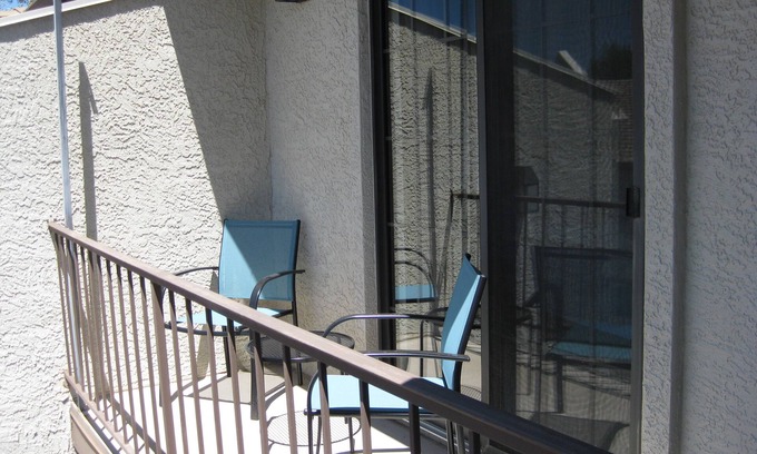 Prescott Country Club Condo | Cool Summer Get Away/ warm winter retreat In Prescott Valley