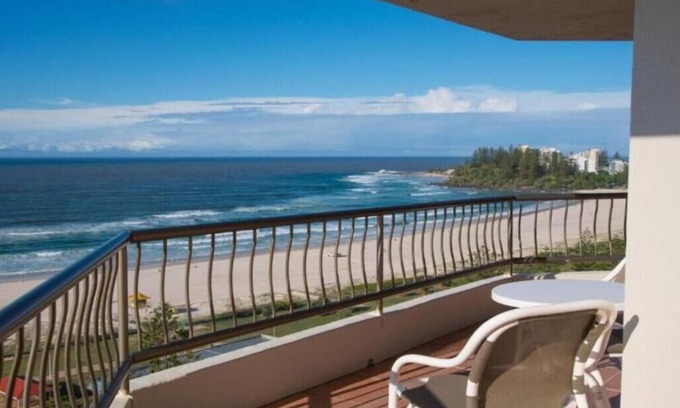Coolangatta Resort | Relax at Coolangatta Beach Seaside Resort with Ocean Views