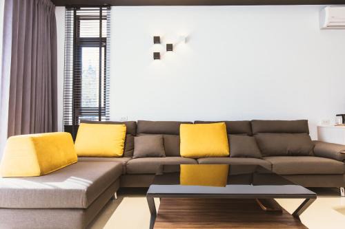 Huxi House | Pet-Friendly Coolbreeze Homestay with Breakfast & Kitchen