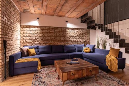 Weissensee Apartment | Spacious 4-Room Maisonette Close to Prenzlauer Berg