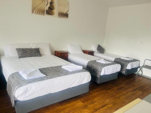 Coonamble Hotel | Cozy Coonamble Motel: Pet-Friendly Stay with Kitchenette
