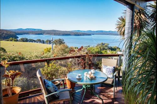 Mallacoota Apartment | Pet-Friendly Coota Views Unit for Family Getaways