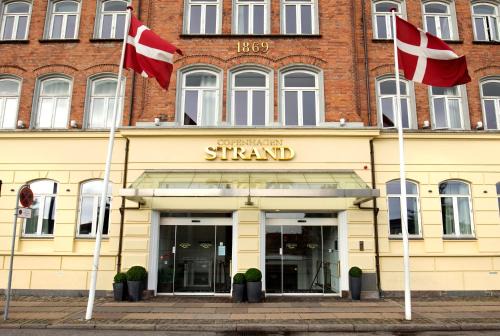 Copenhagen City Centre Hotel | Discover Copenhagen Strand: Family-Friendly with Breakfast