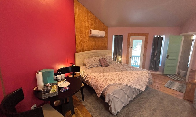 Bisbee Apartment | Copper City Views Suite #1