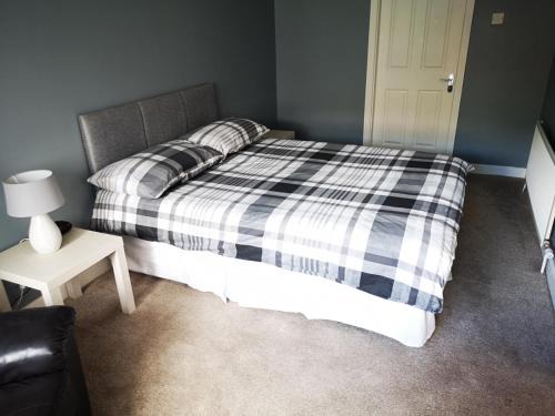 Tramore House | Discover Copper Coast Hideaway: Family-Friendly Retreat