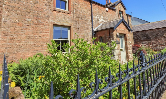 Wing Cottage | COPPER HALL, pet friendly, character holiday cottage in Kirkoswald
