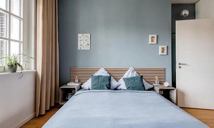 Friedrichshain Apartment | Discover Copper Loft: Exceptional Stay in Friedrichshain