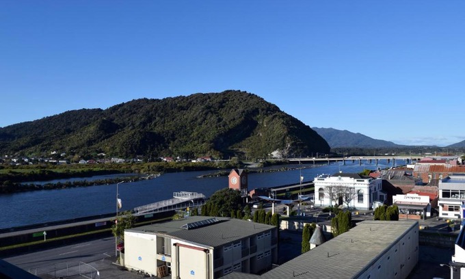 Greymouth Hotel | Discover Comfort at Copthorne Hotel Greymouth, 4-Star Stay